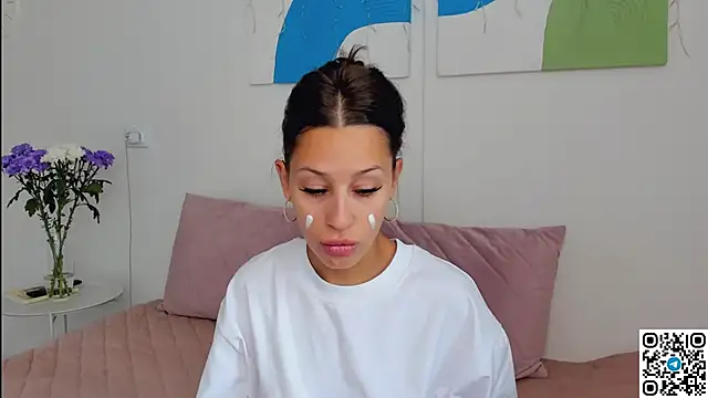 SelenaRousey online show from 05.29.26