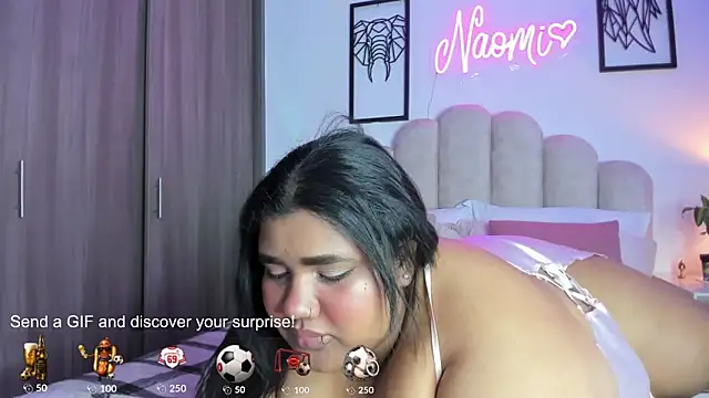 NaomiAsha online show from 06.13.26