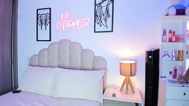 NaomiAsha online show from 07.08.26