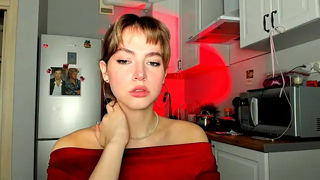 Snapshot of Niky__Jess chatting on 02.28.25 Niky Jess online show from 02.28.25