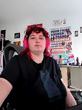 Snapshot of LadyRochester chatting on 05.01.26 LadyRochester online show from 05.01.26