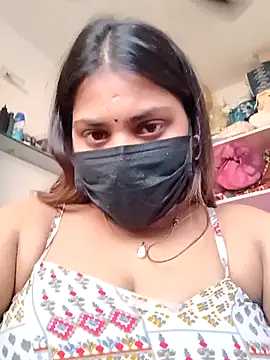 Snapshot of Hotmilfxox chatting on 01.06.25 Hotmilfxox online show from 01.06.25