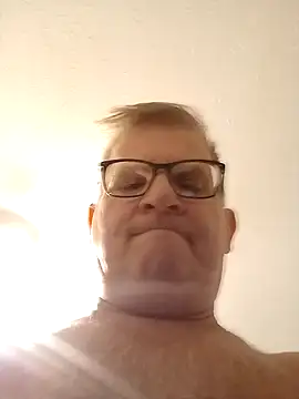 Snapshot of J83560Jason chatting on 10.03.25 J83560Jason online show from 10.03.25