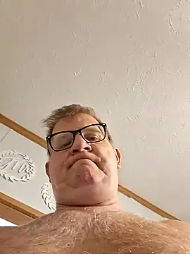 Snapshot of J83560Jason chatting on 10.18.25 J83560Jason online show from 10.18.25