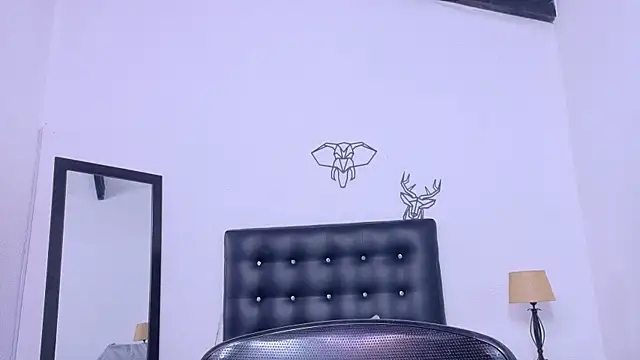 Skinny hottie18 online show from 01.29.25