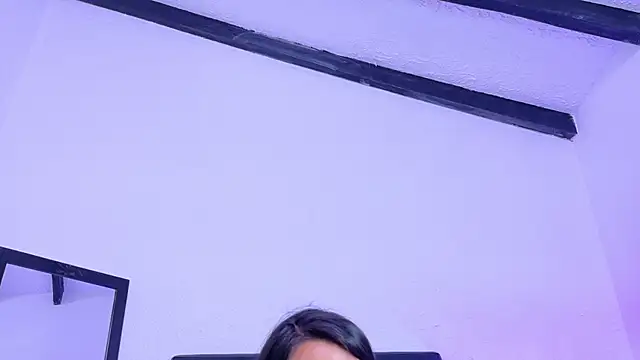 Skinny hottie18 online show from 04.29.26