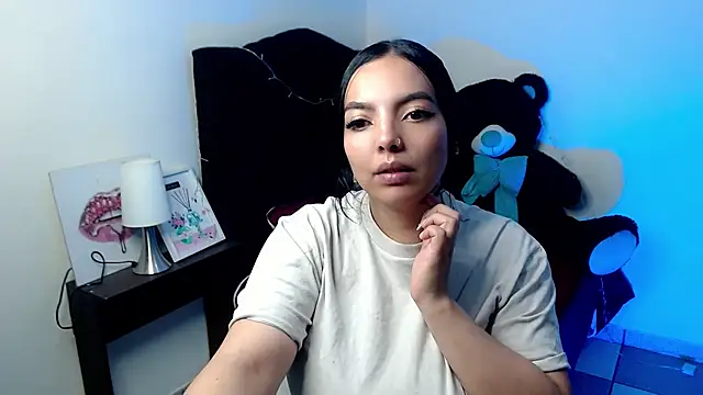 Snapshot of loren_tits24 chatting on 07.04.26 loren tits24 online show from 07.04.26