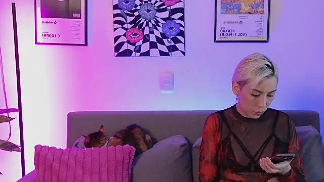 Snapshot of jane_hart_ chatting on 06.12.26 jane hart online show from 06.12.26