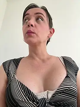 natalie cowens online show from 06.17.26