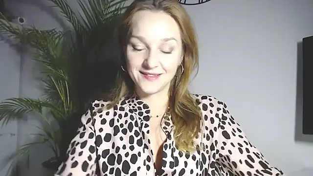 AliciaDesire online show from 12.19.25