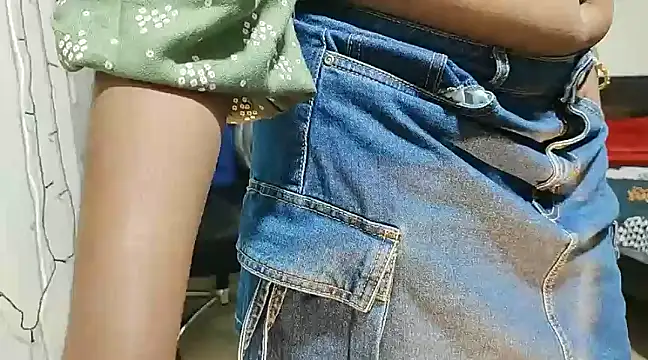 Snapshot of Anjali_cute-Pondati chatting on 02.19.25 Anjali cute-Pondati online show from 02.19.25