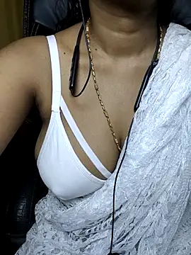 Snapshot of Anjali_cute-Pondati chatting on 06.19.26 Anjali cute-Pondati online show from 06.19.26