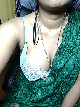 Snapshot of Anjali_cute-Pondati chatting on 06.24.26 Anjali cute-Pondati online show from 06.24.26