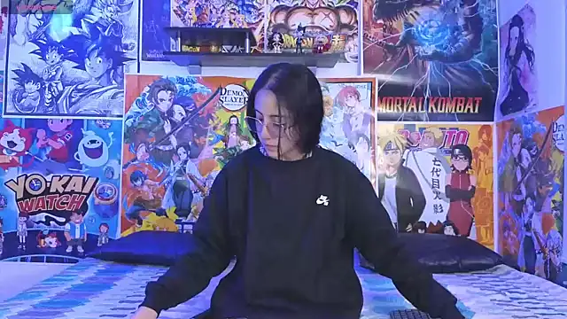 Snapshot of ling_ling24 chatting on 12.11.24 ling ling24 online show from 12.11.24