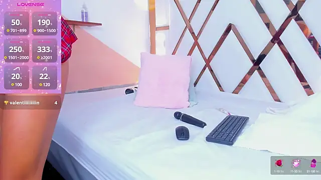 Snapshot of amberr_sweett69 chatting on 12.02.24 amberr sweett69 online show from 12.02.24