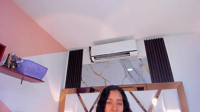 Snapshot of amberr_sweett69 chatting on 02.01.25 amberr sweett69 online show from 02.01.25