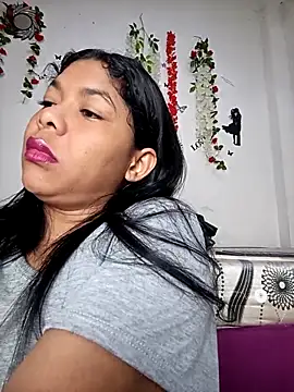 DIORA Latina online show from 10.08.25