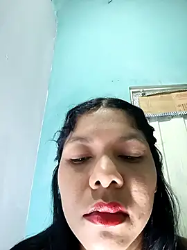 DIORA Latina online show from 01.06.26