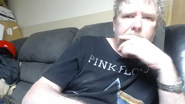 Snapshot of BrisonChase chatting on 07.15.26 BrisonChase online show from 07.15.26