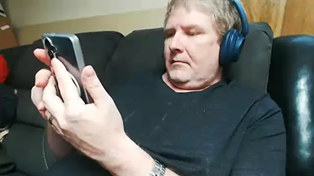 Snapshot of BrisonChase chatting on 07.22.26 BrisonChase online show from 07.22.26