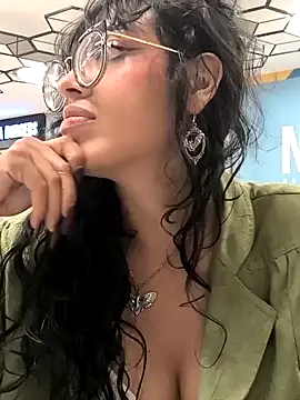 Snapshot of Fun_Everywhere chatting on 01.30.25 Fun Everywhere online show from 01.30.25