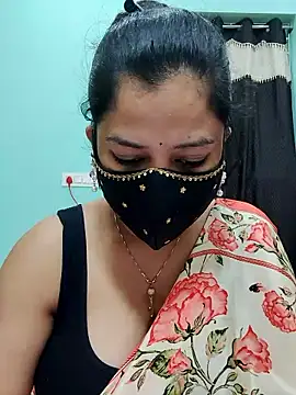 Snapshot of payal_sharma1 chatting on 01.08.26 payal sharma1 online show from 01.08.26