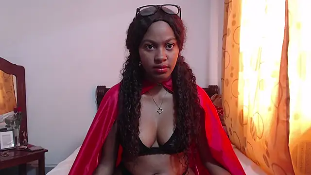 StormiHills online show from 10.31.25