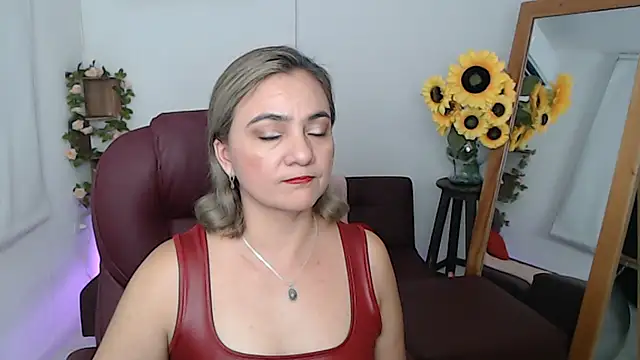 Ghada milf online show from 06.05.26