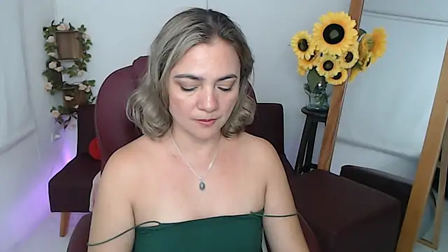 Ghada milf online show from 06.08.26