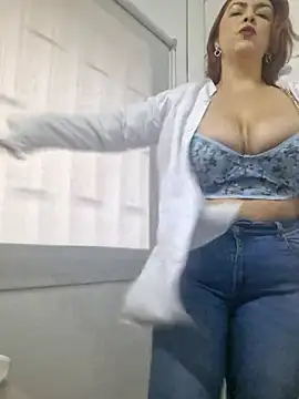 Snapshot of doctora-danna chatting on 03.11.25 doctora-danna online show from 03.11.25