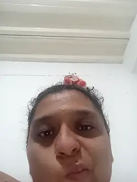 Snapshot of antonella-hot76 chatting on 02.26.26 antonella-hot76 online show from 02.26.26