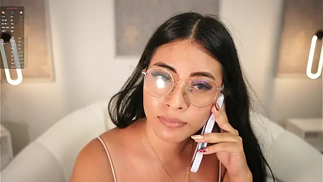 Camilaperson online show from 06.11.26