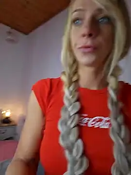 Lexa xoxo online show from 10.16.25