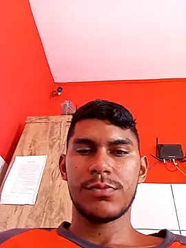 Snapshot of fudedor224 chatting on 10.12.25 fudedor224 online show from 10.12.25