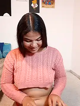 Snapshot of Cleo_hills chatting on 12.26.24 Cleo hills online show from 12.26.24