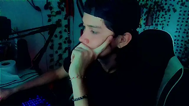 Andy gray online show from 04.14.26