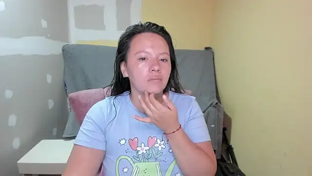 lauraguzman online show from 05.15.26
