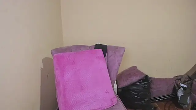 lauraguzman online show from 06.25.26
