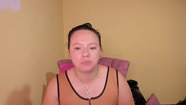 lauraguzman online show from 07.14.26