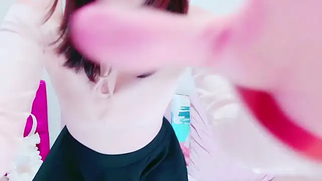 Snapshot of yukiDX chatting on 03.03.25 yukiDX online show from 03.03.25