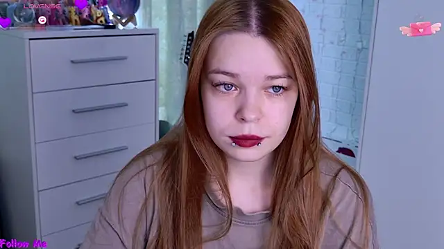 ValBae online show from 04.18.26