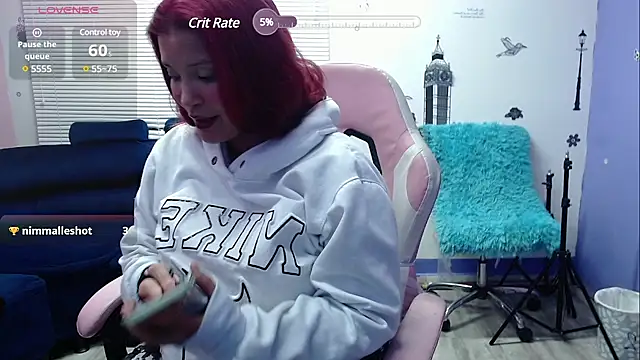 brithany smiith  online show from 02.02.25