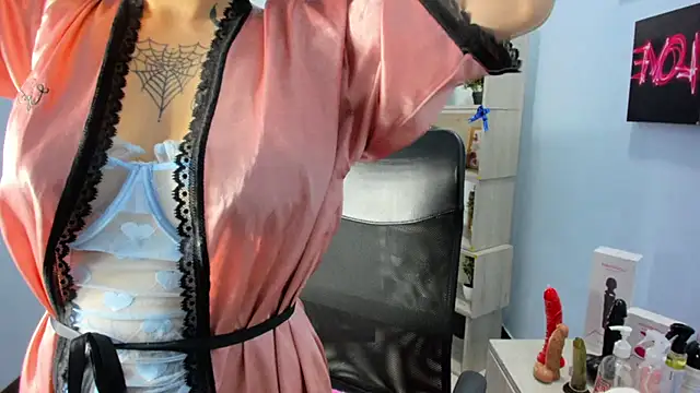 Samantha Smiith online show from 06.05.26