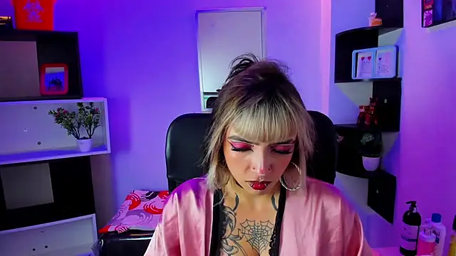 Samantha Smiith online show from 07.09.26