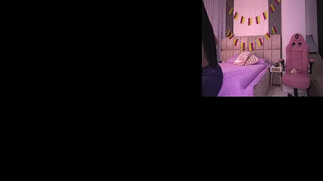 Godess Scarlett77 online show from 06.19.26