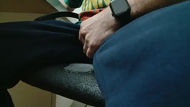 Lot of cumIT online show from 04.07.26