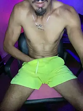 Snapshot of IMD01 chatting on 09.30.25 IMD01 online show from 09.30.25