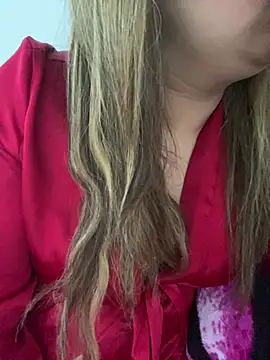 yassminsexy22 online show from 05.19.26