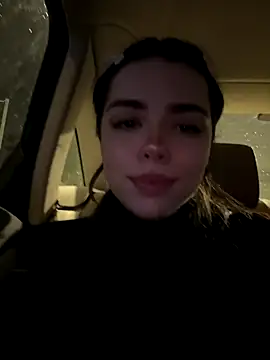 pantyless online show from 10.25.25