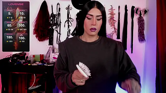 akinoro  online show from 03.09.25